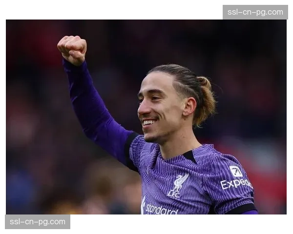 利物浦4-1大胜诺丁汉森林，加克波两射一传闪耀全场